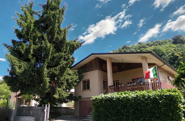 Surrounded by nature, Casa al Pino is ready to welcome you!