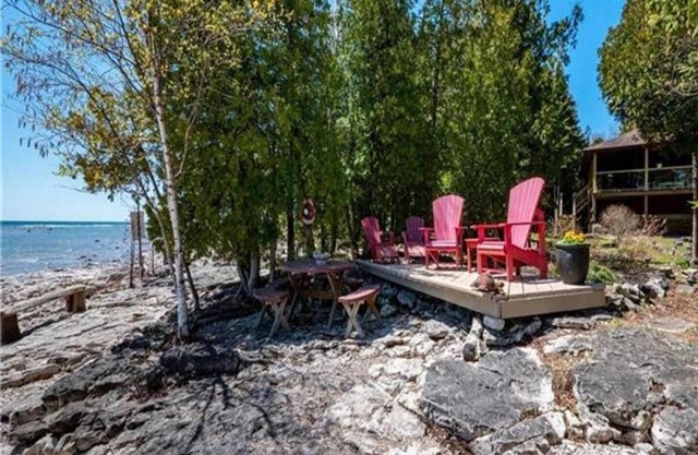 Surrounded By Water, W Hot Tub & Lounges