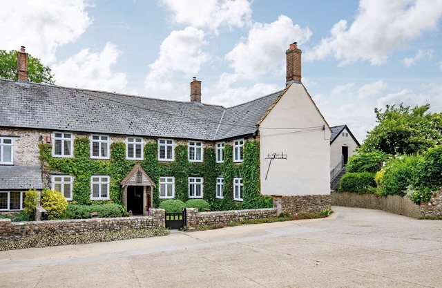 Sutton Barton Farmhouse
