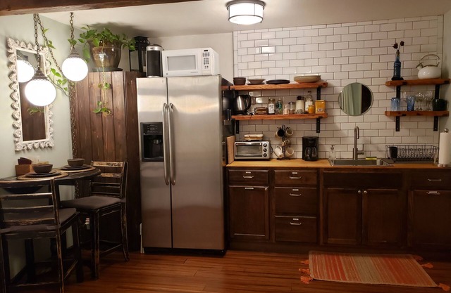 SW Eugene Hills Retreat