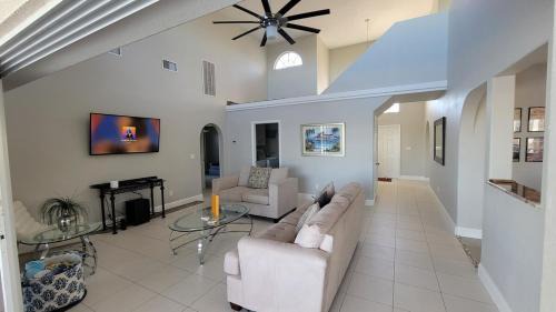 SW Florida Waterfront Home