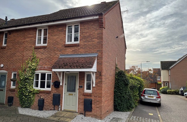Swaffham 3 bed house in quiet location private enclosed rear garden