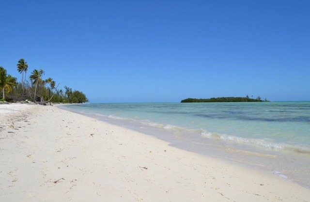 Swains Cay Lodge
