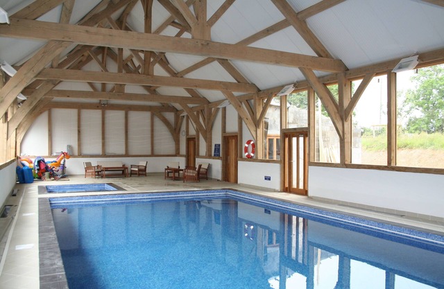Schwalben REACH, Haustier freundlich, mit Pool in Halwell, Ref 976144