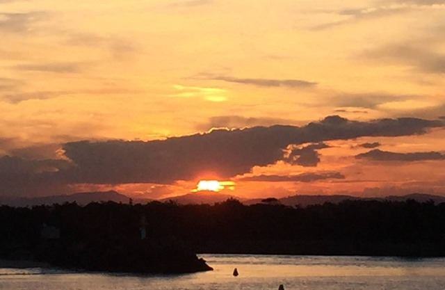 Swansea Lakeside Sunsets sind zwei Apartments am Ufer des Lake Macquarie
