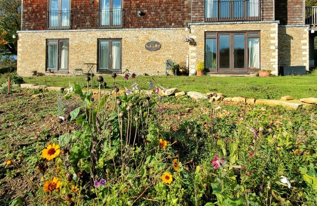 Sweet Apartment nestled in the Cotswolds