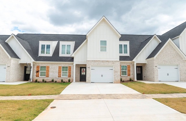 Sweet Auburn Retreat | 3 Bed, 2 Bath