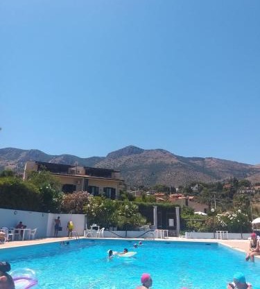 Sweet home