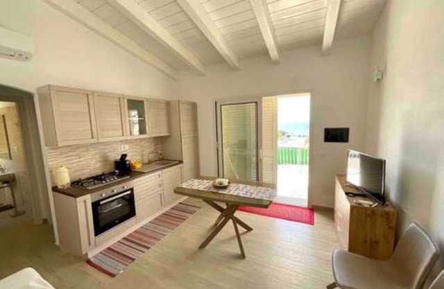 Sweet Home Mare La Longa