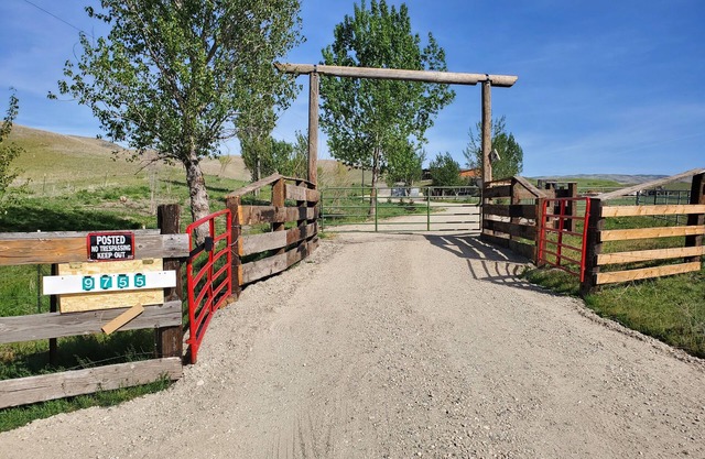 Sweet Home near Sweet, Sqaw Butte, Ola, Montour and Hot Springs!
