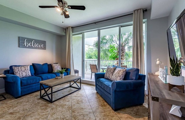 Privater Strand & Elegant Waterfront Stadthaus in Tampa Bay