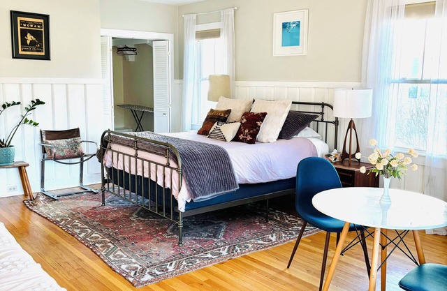 Sweet Suite in Montague near Colleges and Downtown Turners Falls Great Falls.