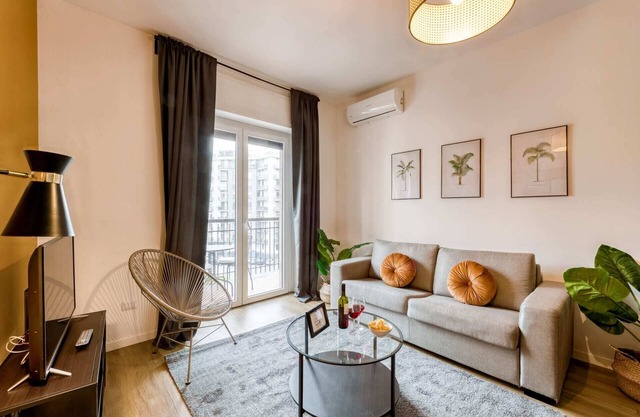 Sweett | Solari II - Zwei Schlafzimmer Wohnung, Schläft 4