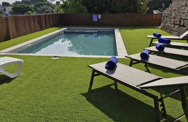 Pool & BBQ | zwischen Costa Brava & Bergen