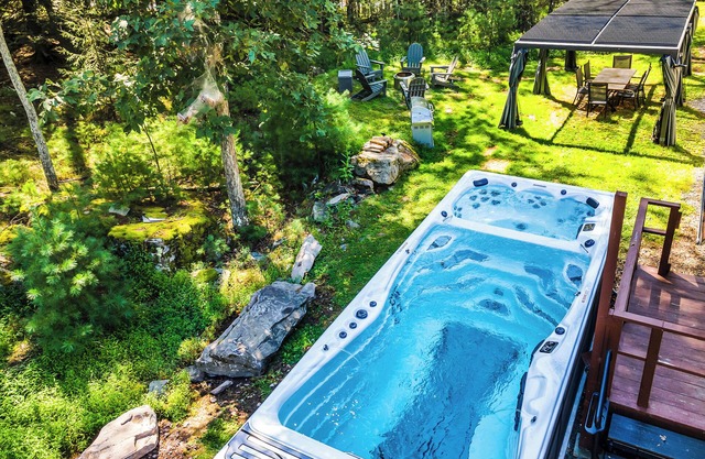 SwimSpa | Lake | Fish | Kayak | Hike | Firepit