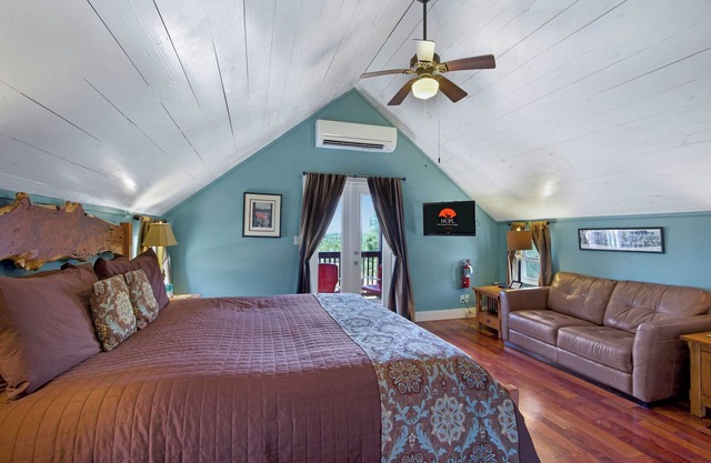 Swing On Inn - Morning Glory Suite