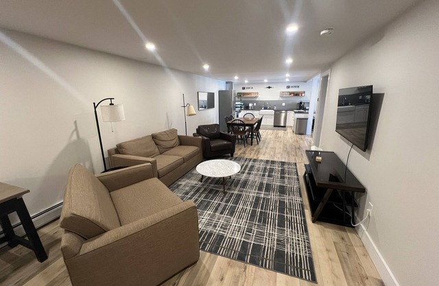 Sylvan Park Hideaway