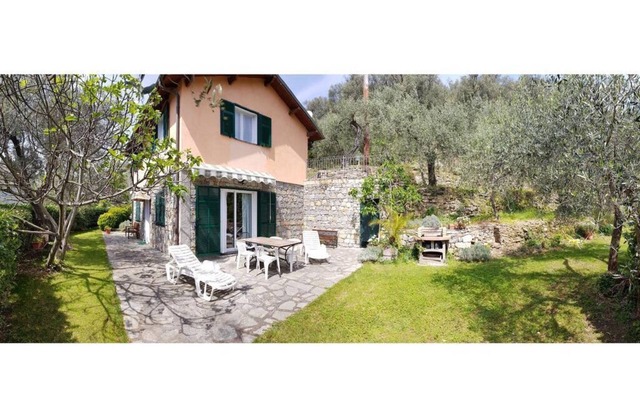 Sylviane House