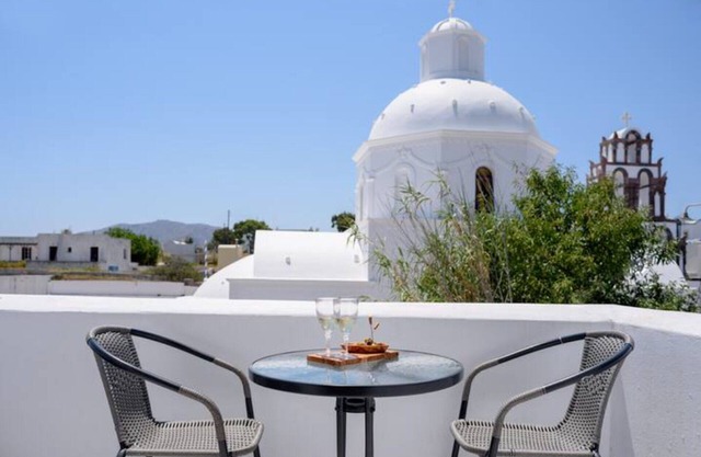 Symposio Outdoor Jacuzzi Apartment