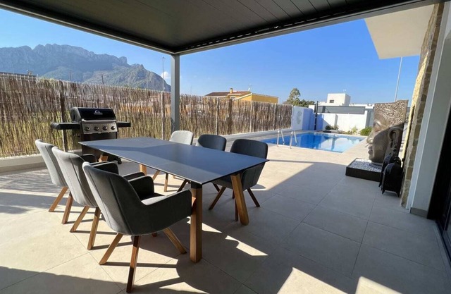 T-0123 Our new villa with 3 bedrooms in El Verger