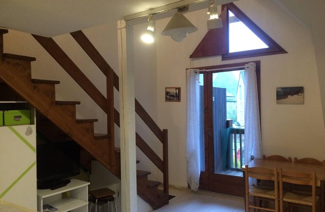 T2 Duplex Apartment Cabin am Fuße der Seilbahn (Parkplatz, Keller)