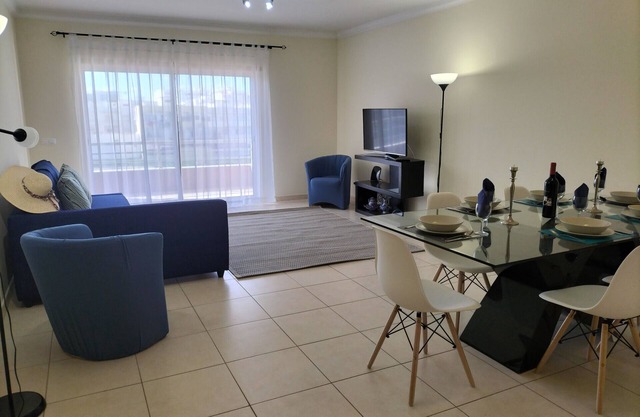 T2 Infante AC wifi Garage 50m Strand