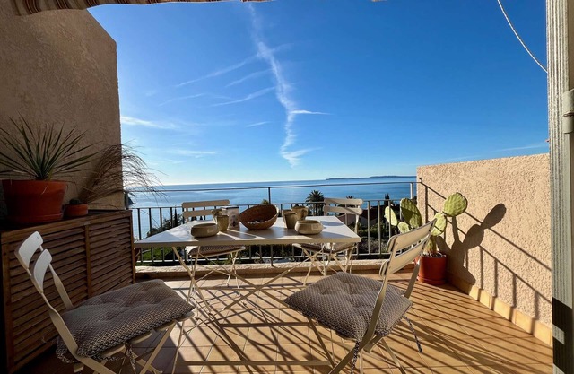 T2 Mezzanin Wohnung, Pool, Parkplatz, Côte d'Azur