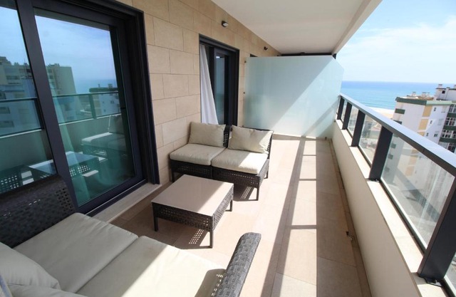 T2 Rocha Prime Sea View Penthouse