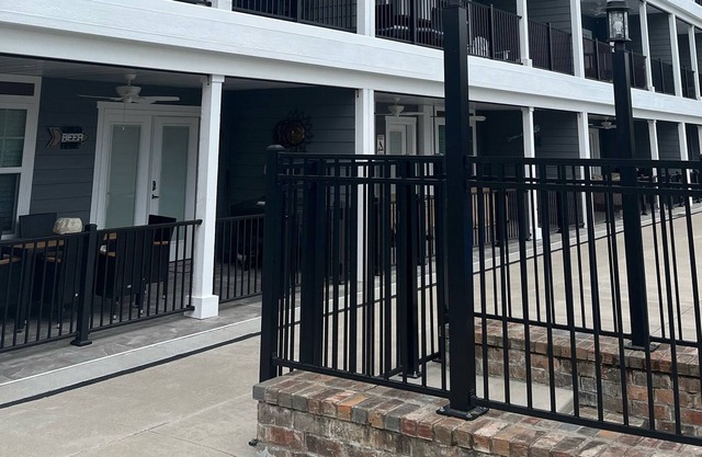 Table Rock Lake- Lampe, MO-Brand new condo! Only 40 minutes from Branson Landing