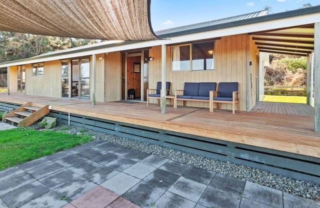 Großes Ferienhaus mit schöner Aussicht, ideal für zwei Familien.