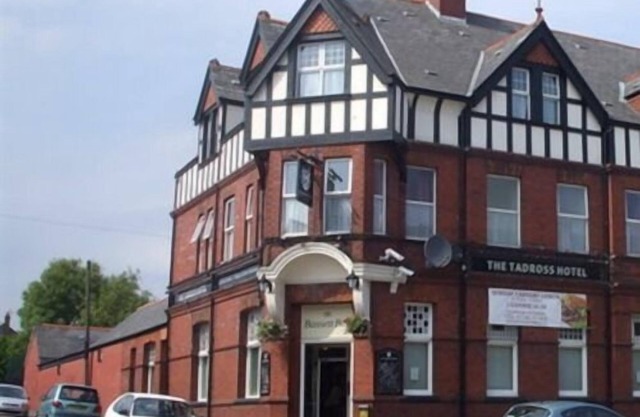 Tadross Hotel