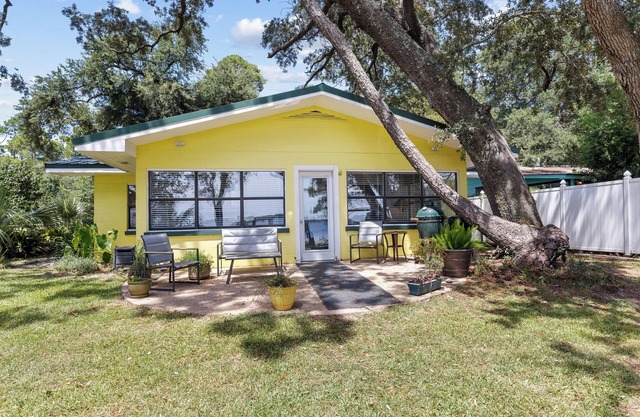 Take a look at "The D Cottage" on the Bay