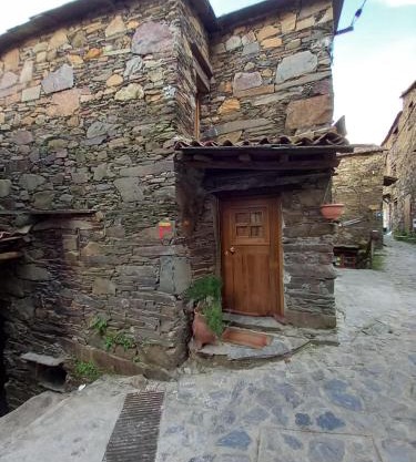 Talasnal Casas da Urze TER