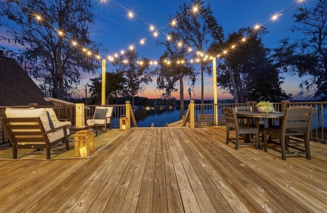 Talquin Triangle: Lakefront - A frame - Fire Pit