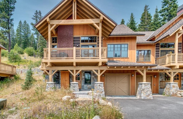 Tamarack Townhouse