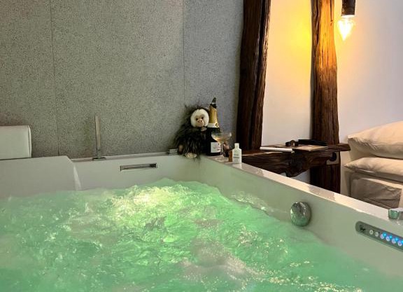 Tamarin & Capucin Suite Balnéo