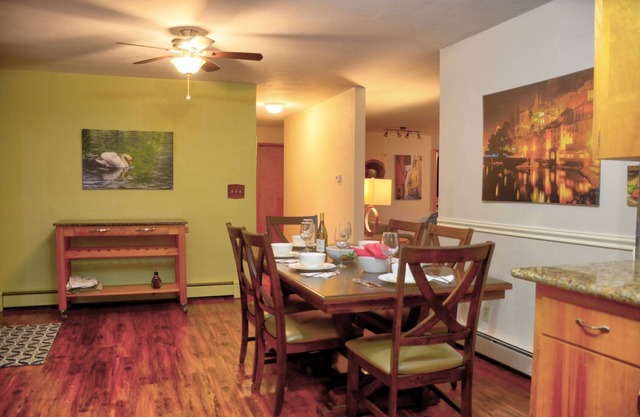 Tartan Tango - 2BR family rambler near Tumwater HS - low fees