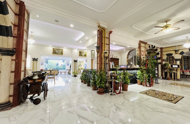 Tas Saray Bardakci Hotel