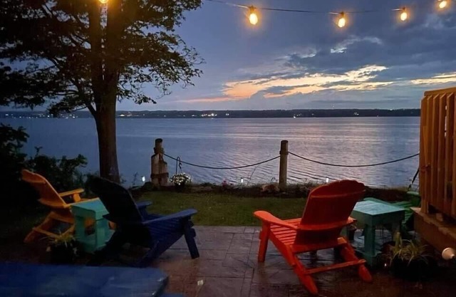 Taste of Serenity Wine Trl, Sunsets, Private Beach/Dock/Romantic views!