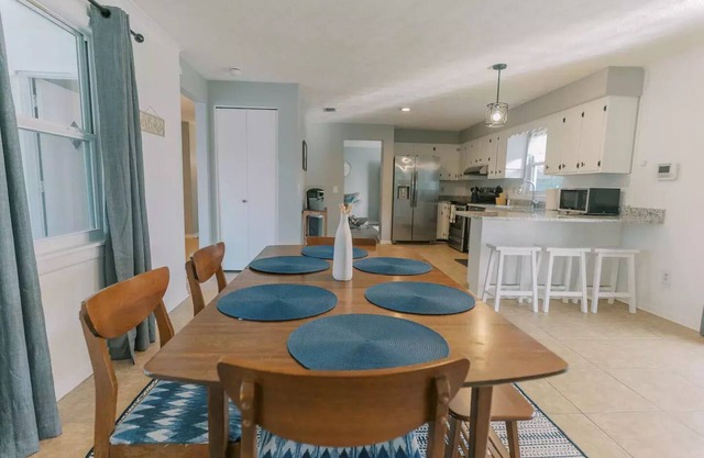 Tastefully furnished home near the beach