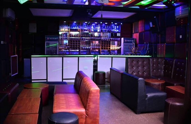 Tavern Luxury Hotel and Suites Ltd