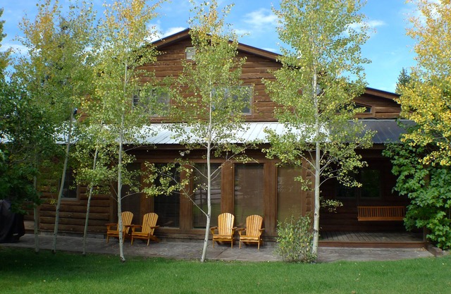 Taylor River Home mit eigenem Angeln