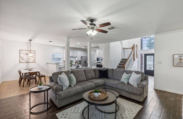 TCH - Comfortable 4bd/3.5ba home in Keller w/ Off.