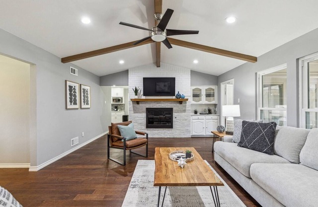 TCH - Spacious 4bd/2.5ba in Richardson w/Workspace