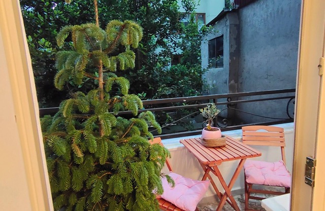 cozy 2BR apartment with FAST WiFi, near NIŞANTAŞI