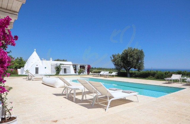 TD Trulli del Podere Trulli with Pool & Scenic View