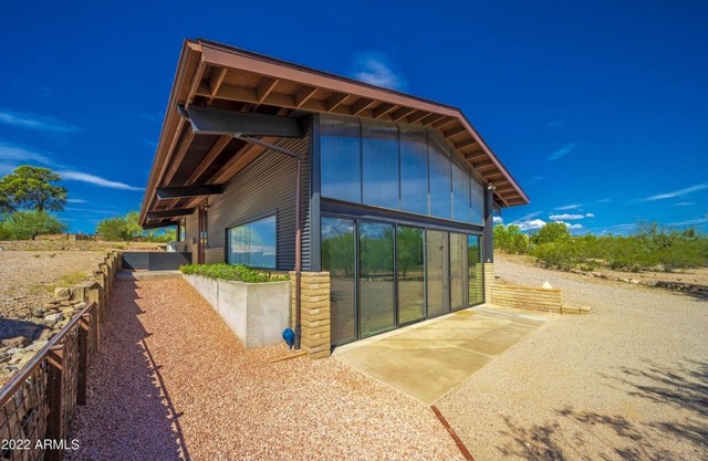 TEAM ROPERS GUEST HOUSE