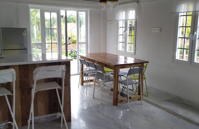 Teen Duari Farmstay - Luxuriöse Villa im Kolonialstil
