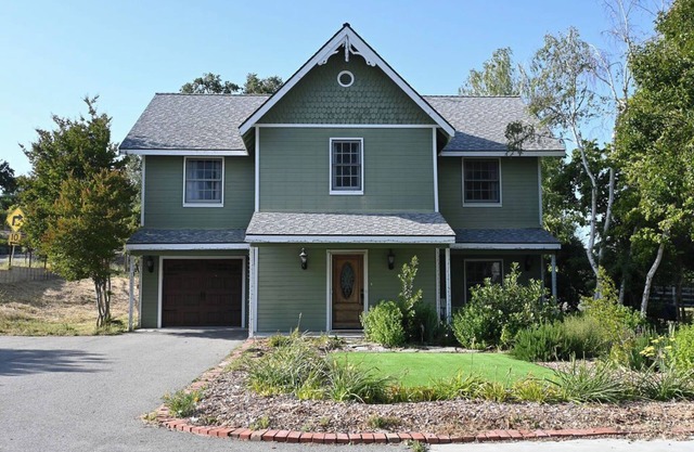 Templeton gem, comfort & charm perfect for wine tasting or just explore the area