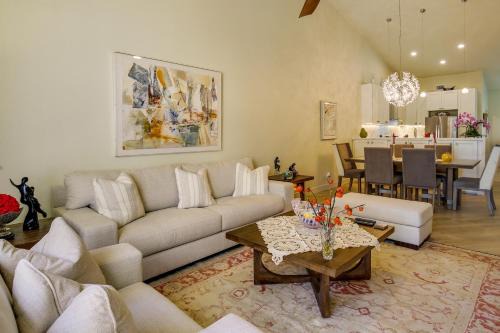 Tennis, Golf and Pools Lovely Palm Desert Condo!